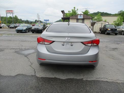 Used 2014 Hyundai Elantra SEL w/ Convenience Package FWD image 7