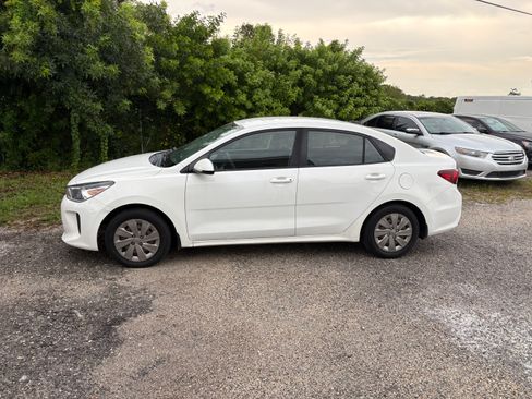 Used 2020 Kia Rio LX FWD image 5