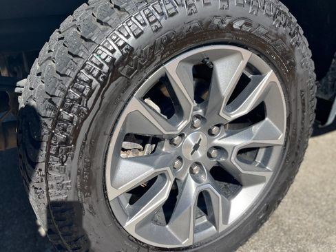 Used 2019 Chevrolet Silverado 1500 RST image 10