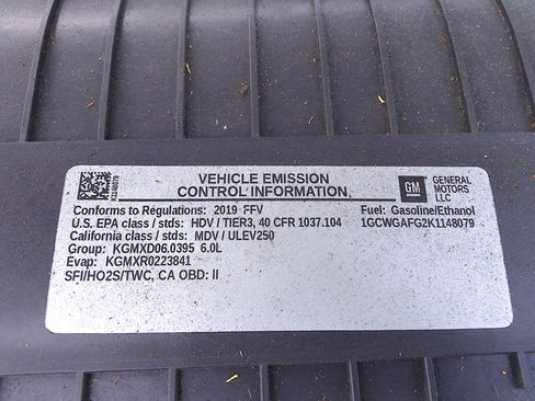 Used 2019 Chevrolet Express 2500 image 30