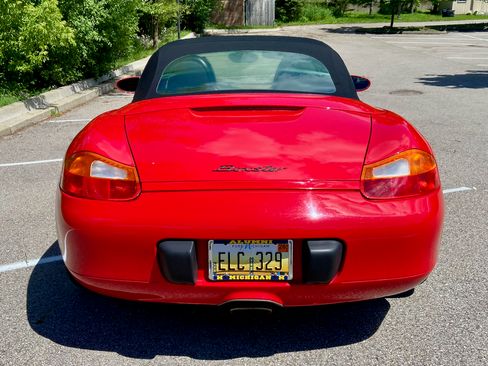 Used 2000 Porsche Boxster RWD image 13