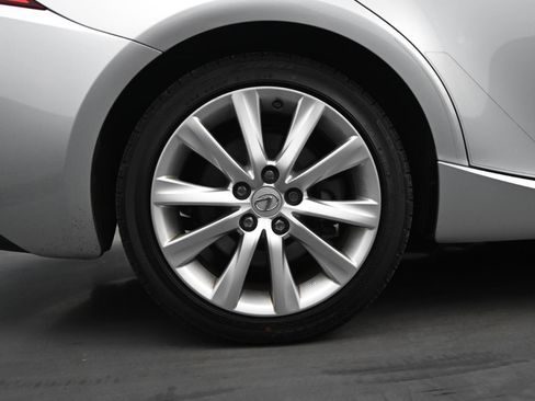 Used 2016 Lexus IS 300 image 14