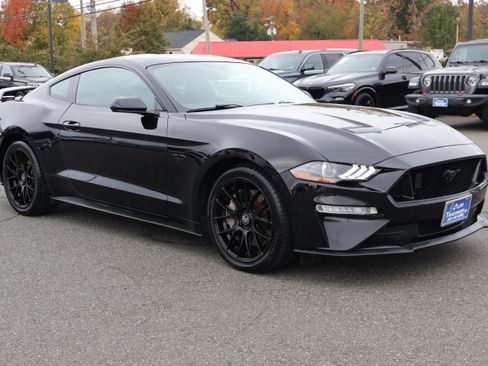 Used 2018 Ford Mustang GT image 10
