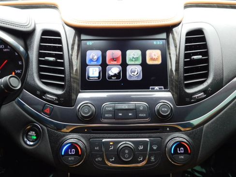 Used 2015 Chevrolet Impala LTZ image 15