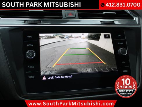 Used 2023 Volkswagen Tiguan SE R-Line image 18