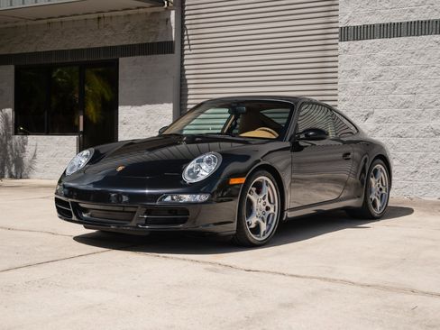 Used 2008 Porsche 911 Carrera S image 2