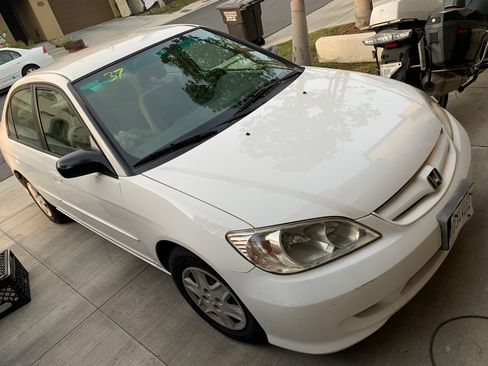 Used 2010 Honda Civic Natural Gas image 19