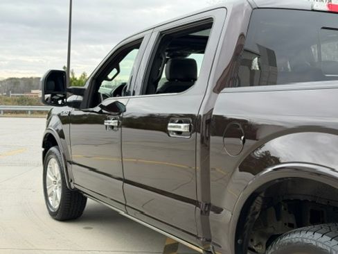 Used 2019 Ford F150 Platinum image 17