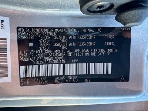 Used 2022 Toyota Sienna XLE image 19