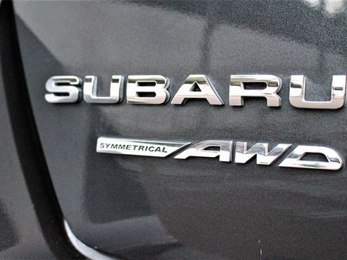 Used 2017 Subaru Crosstrek 2.0i Limited AWD/4WD image 11