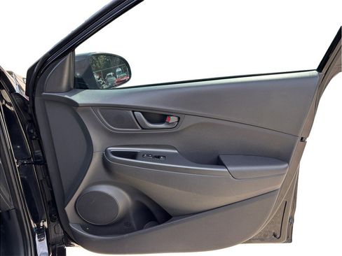 Used 2020 Hyundai Kona SE image 34