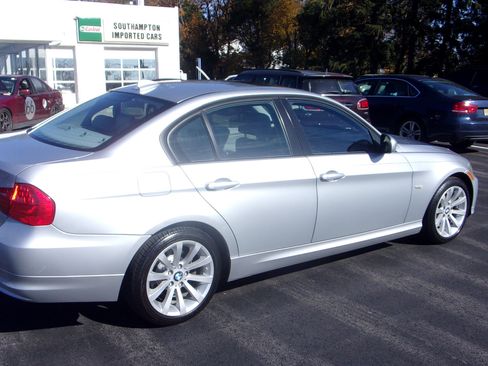 Used 2011 BMW 328i image 6