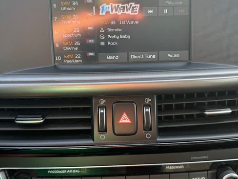 Used 2018 Kia Optima LX image 20