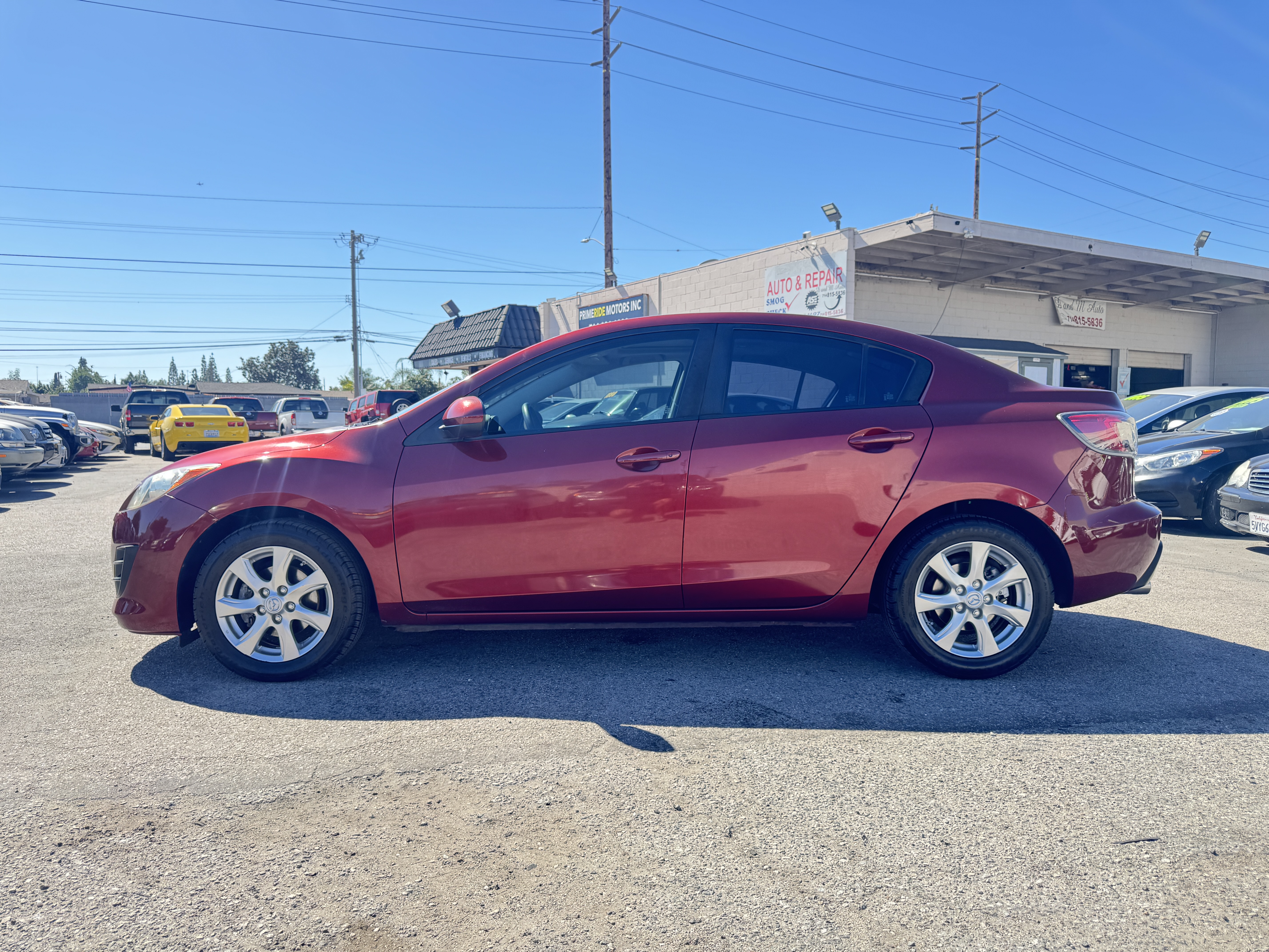 Used 2010 MAZDA MAZDA3 i Touring Sedan FWD image 4