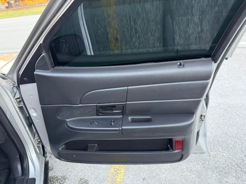 Used 2008 Ford Crown Victoria Police Interceptor RWD image 28