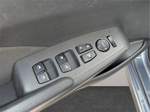 Used 2020 Hyundai Accent SE image 16