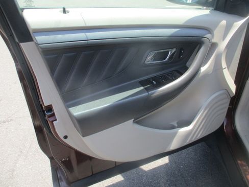Used 2012 Ford Taurus SEL image 9