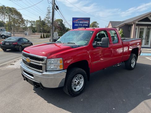 Used 2012 Chevrolet Silverado 2500 W/T image 1
