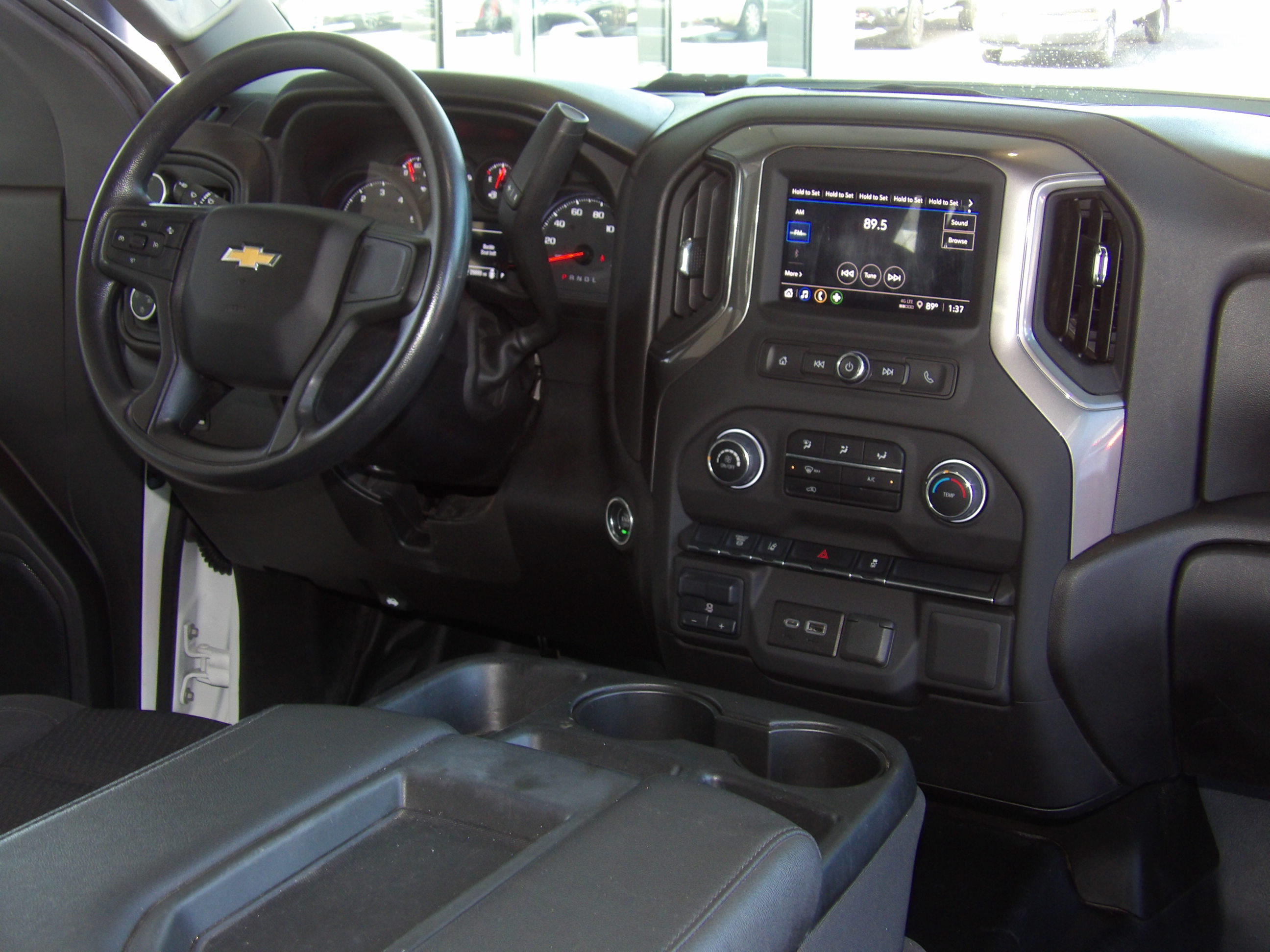Used 2025 Chevrolet Silverado 3500 4x4 Crew Cab W/T image 24