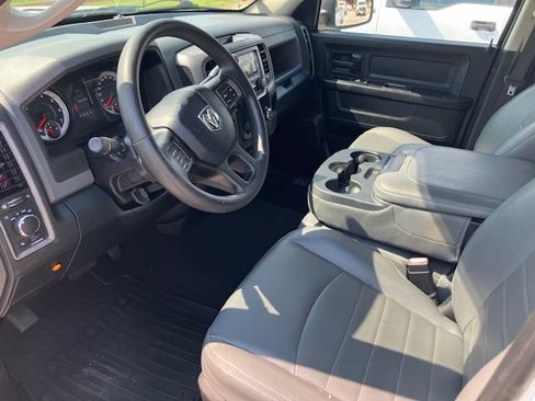 Used 2015 RAM 1500 ST image 8