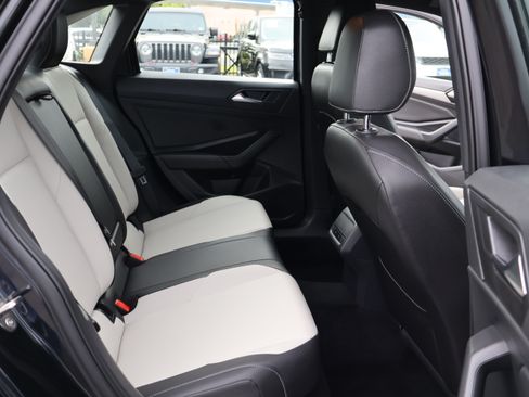 Used 2021 Volkswagen Jetta R-Line image 16