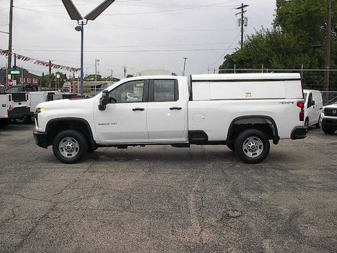 Used 2022 Chevrolet Silverado 2500 W/T AWD/4WD image 10