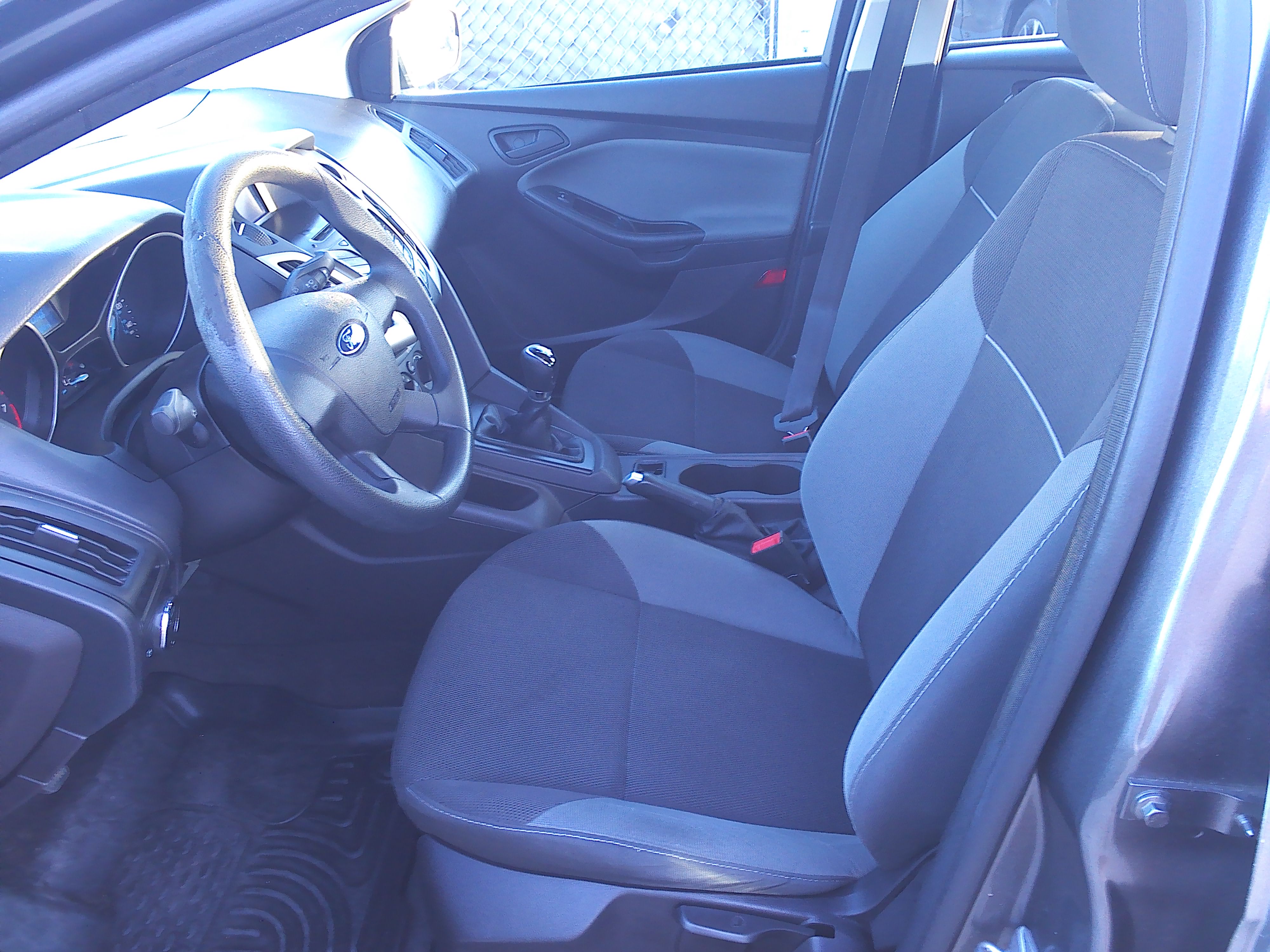 Used 2014 Ford Focus S Sedan FWD image 7