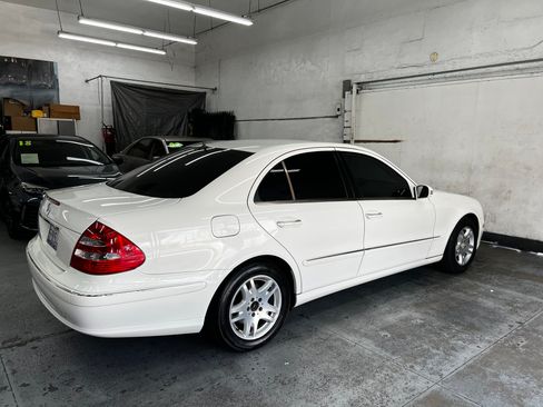 Used 2003 Mercedes-Benz E 320 image 5
