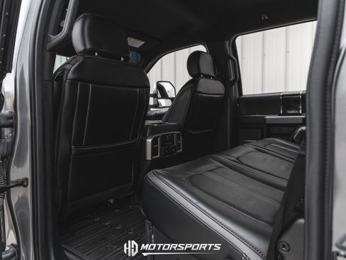 Used 2021 Ford F450 Platinum image 42