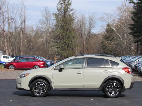 Used 2013 Subaru XV Crosstrek 2.0i Limited image 6