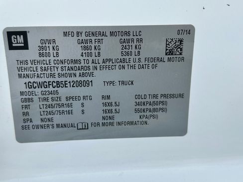 Used 2014 Chevrolet Express 2500 image 28