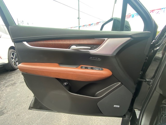 Used 2024 Cadillac XT5 AWD Sport image 13