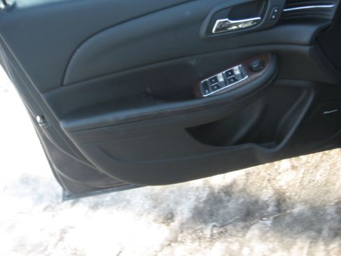 Used 2013 Chevrolet Malibu LT image 8