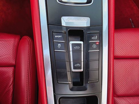 Used 2014 Porsche Boxster S RWD image 72