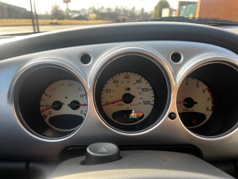 Used 2005 Chrysler PT Cruiser Touring Edition image 16