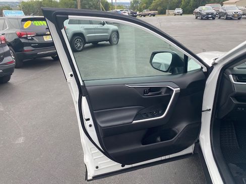 Used 2024 Toyota RAV4 LE image 18