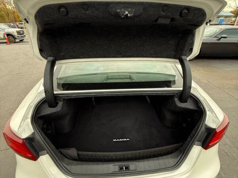 Used 2018 Nissan Maxima Platinum image 15