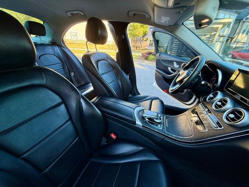 Used 2016 Mercedes-Benz C 300 image 8