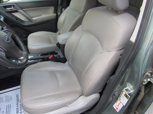 Used 2014 Subaru Forester 2.5i Limited image 13
