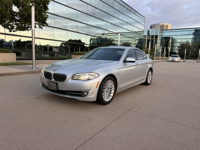 Used 2013 BMW 535i Sedan RWD image 1