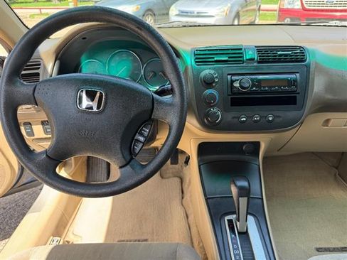 Used 2003 Honda Civic LX Sedan image 8