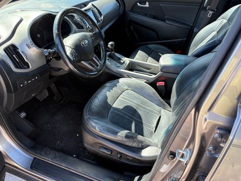 Used 2016 Kia Sportage LX image 5