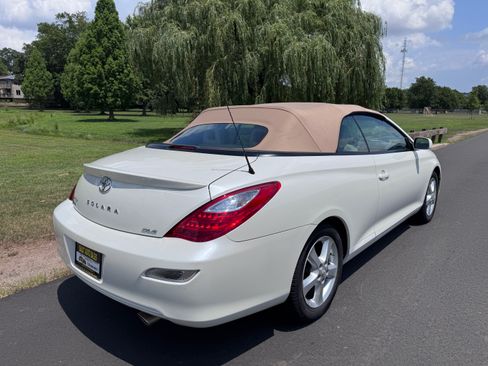 Used 2008 Toyota Solara SLE image 32