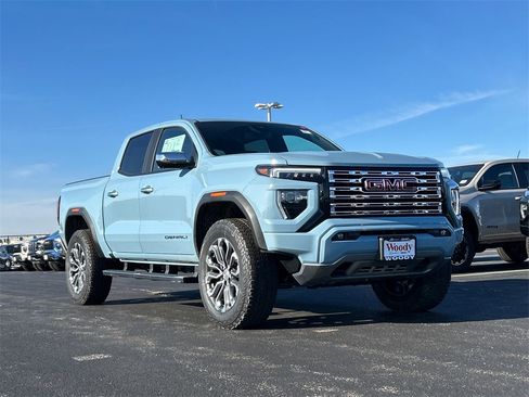 New 2026 GMC Canyon Denali image 2