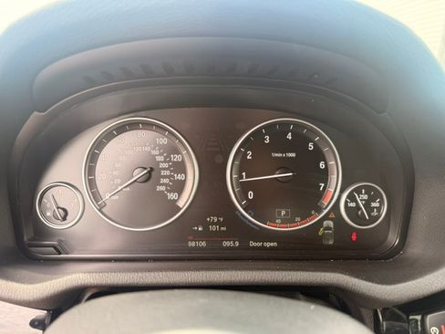 Used 2017 BMW X3 xDrive28i AWD/4WD image 23