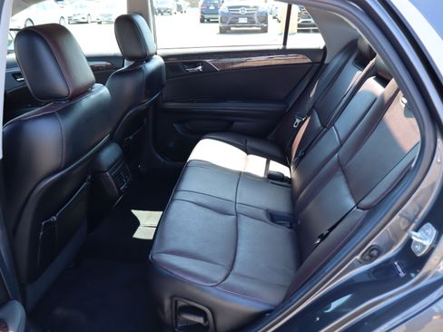 Used 2011 Toyota Avalon Limited FWD image 12