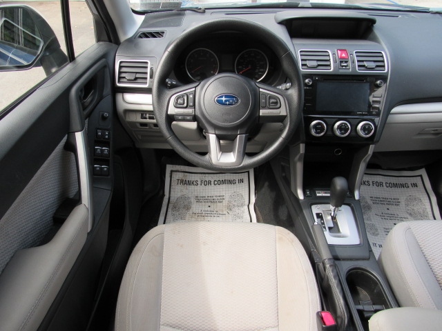 Used 2017 Subaru Forester 2.5i Premium AWD/4WD image 21