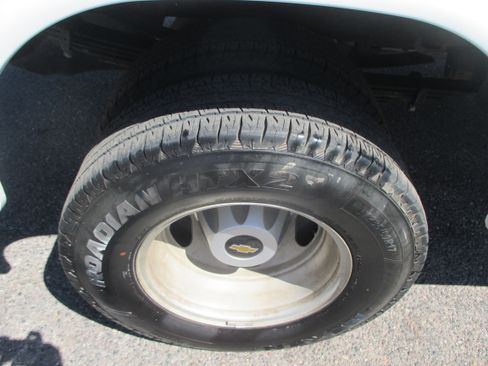 Used 2022 Chevrolet Silverado 3500 Classic W/T image 18