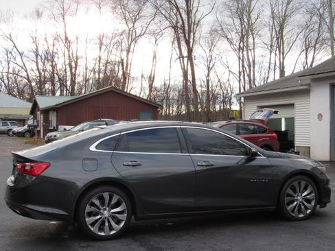 Used 2016 Chevrolet Malibu Premier image 8