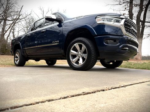 Used 2021 RAM 1500 Limited image 9